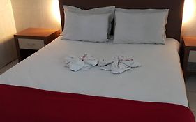 Arowana Hotel